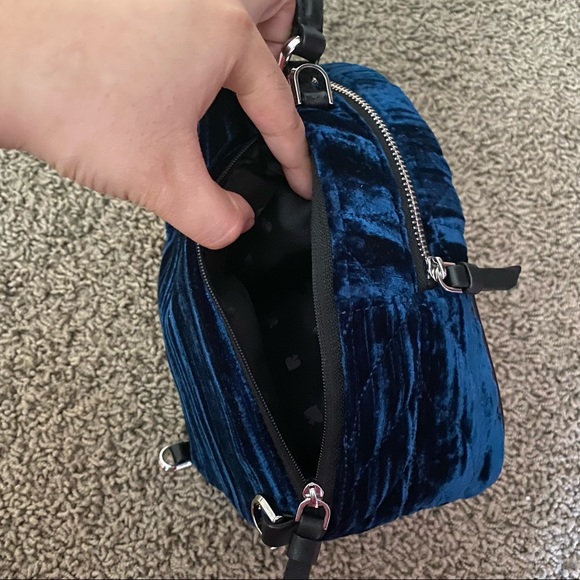 Kate Spade Convertible Crossbody - Picture 4 of 9